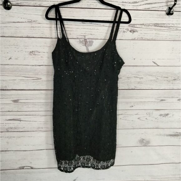 New Without tags. "Beaded Drama Special Occasion" woman's dress - Picture 1 of 11